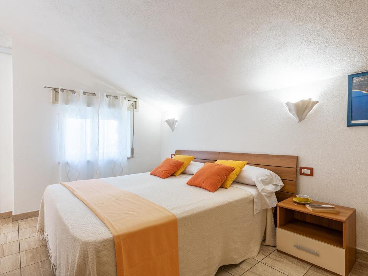 Bed And Breakfast Dorgali Bagian luar foto