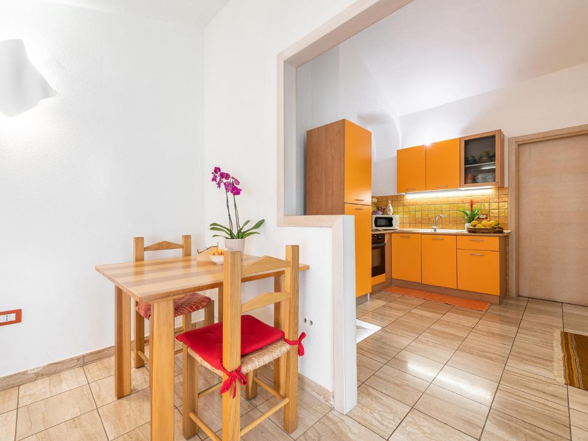 Bed And Breakfast Dorgali Bagian luar foto